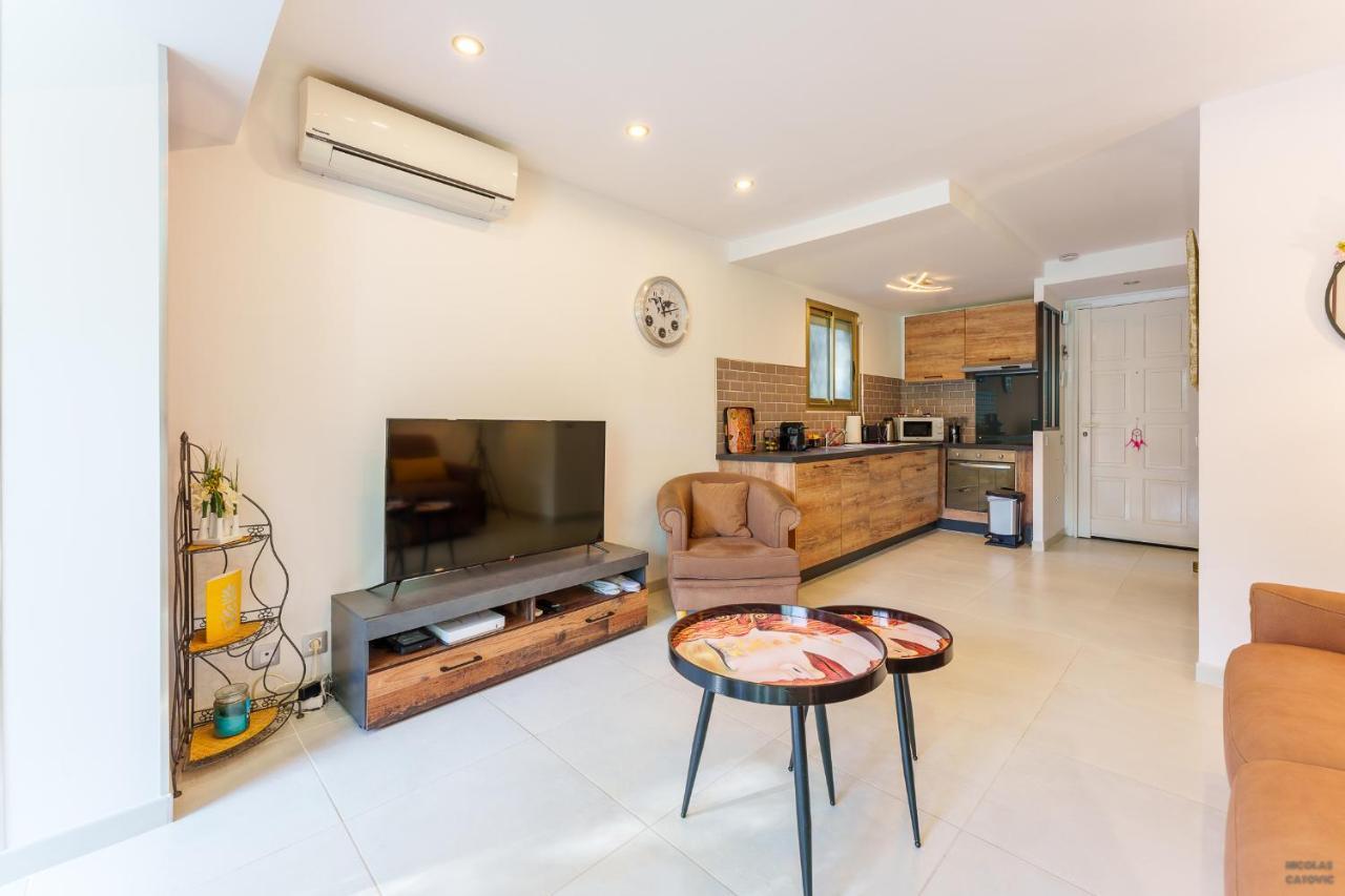 Studio Avec Belle Terrasse Apartment Cannes Bagian luar foto